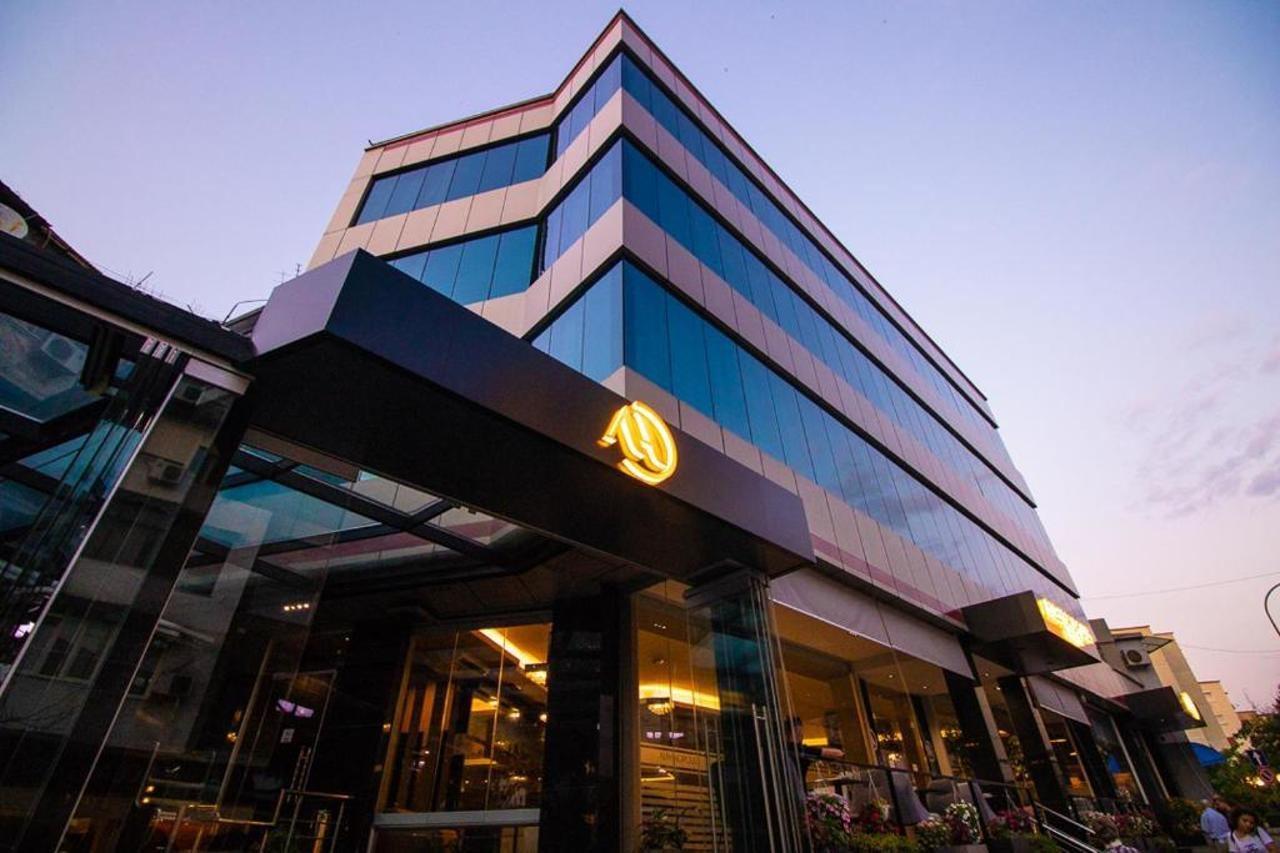 Albanopolis Hotel Tirana Exterior foto